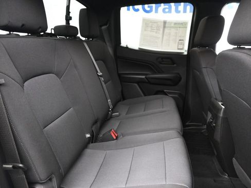 Used 2023 Chevrolet Colorado Trail Boss w/ LPO, Dark Essentials Package AWD/4WD image 10