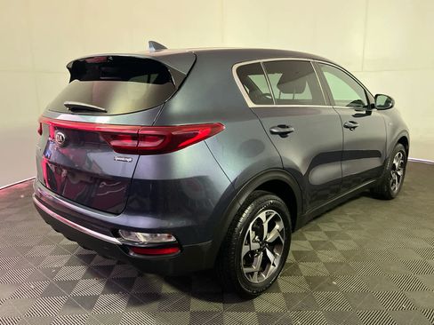 Used 2020 Kia Sportage LX image 7