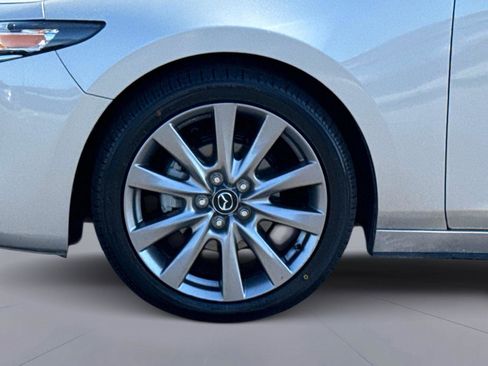 Certified 2025 MAZDA MAZDA3 s FWD image 10