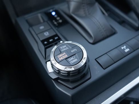 New 2025 Toyota Tacoma TRD Off-Road image 26