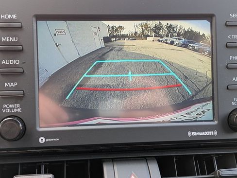 Used 2021 Toyota RAV4 XLE w/ Convenience Package image 11