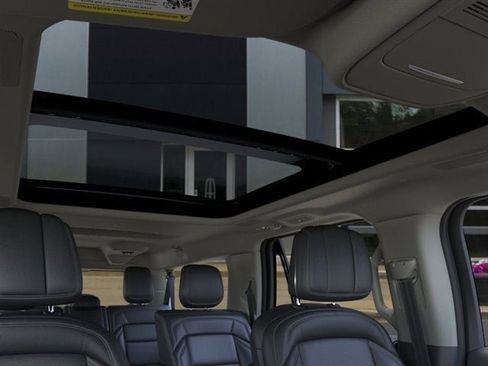 New 2026 Lincoln Navigator L Reserve AWD/4WD image 68