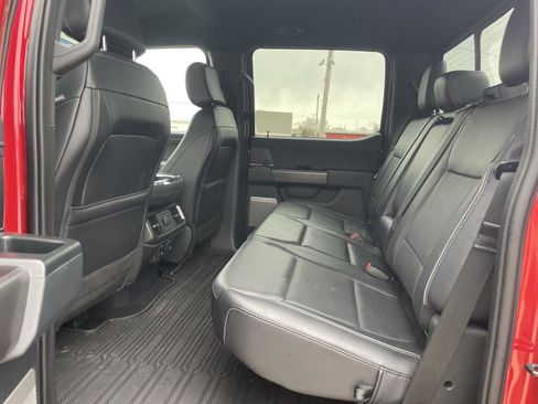 Used 2025 Ford F150 Lariat w/ Equipment Group 501A Mid image 26