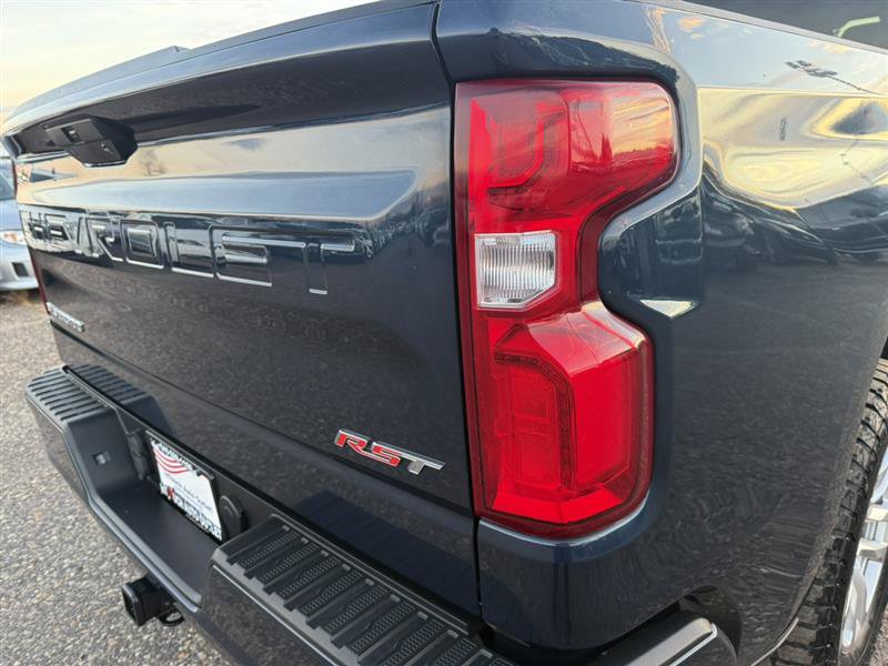 Used 2021 Chevrolet Silverado 1500 RST AWD/4WD image 11