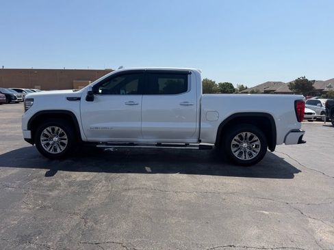 Used 2023 GMC Sierra 1500 Denali w/ Technology Package AWD/4WD image 13