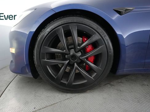 Used 2025 Tesla Model S Plaid AWD/4WD image 19