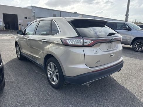Used 2018 Ford Edge Titanium image 4
