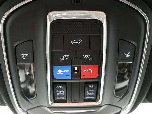 New 2026 Jeep Grand Cherokee L Laredo AWD/4WD image 31
