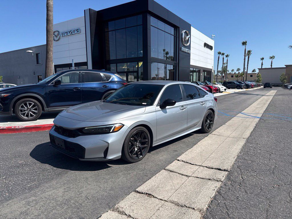 Used 2025 Honda Civic Sport image 1