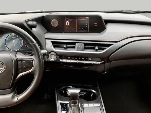 Used 2020 Lexus UX 200 w/ Accessory Package 2 FWD image 7