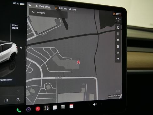 Used 2022 Tesla Model Y Performance AWD/4WD image 32