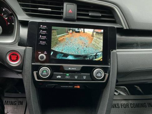 Used 2019 Honda Civic Sport image 14