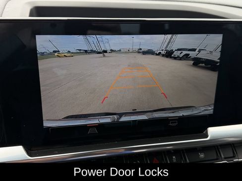 Used 2025 GMC Sierra 1500 SLT RWD image 21