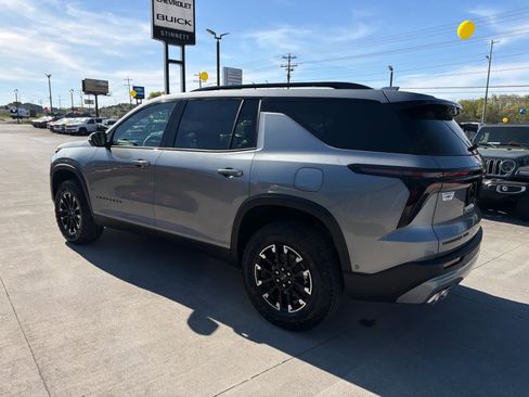 New 2026 Chevrolet Traverse Z71 w/ Enhanced Driving Package AWD/4WD image 6