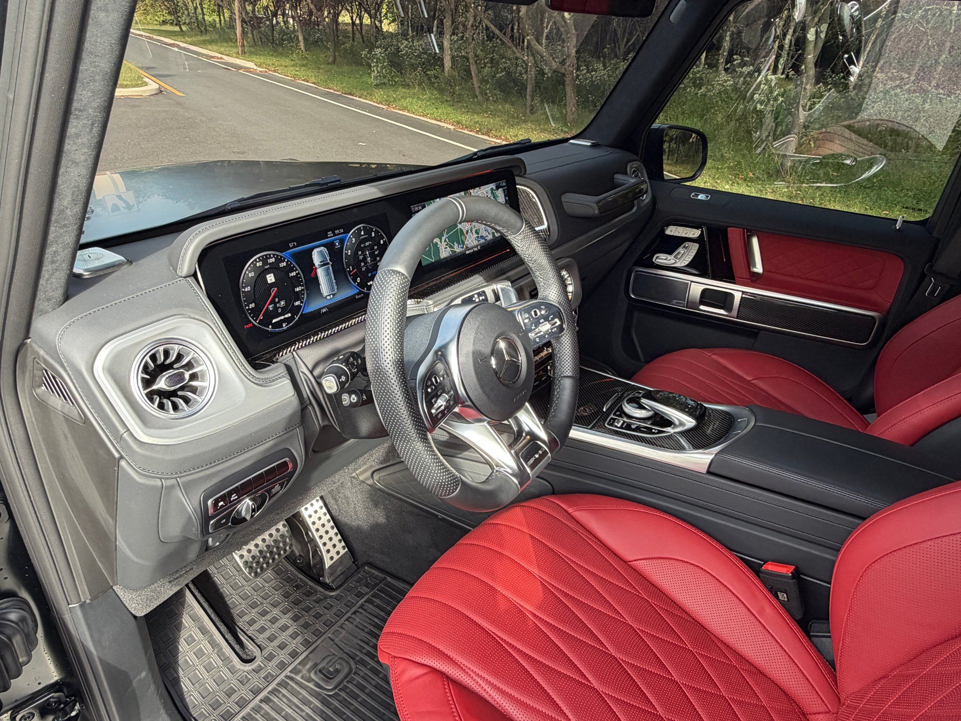 Used 2024 Mercedes-Benz G 63 AMG 4MATIC image 23