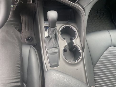 Used 2023 Toyota Camry SE image 26