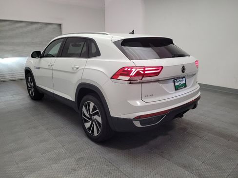 Used 2022 Volkswagen Atlas Cross Sport SE w/ Panoramic Sunroof Package AWD/4WD image 5