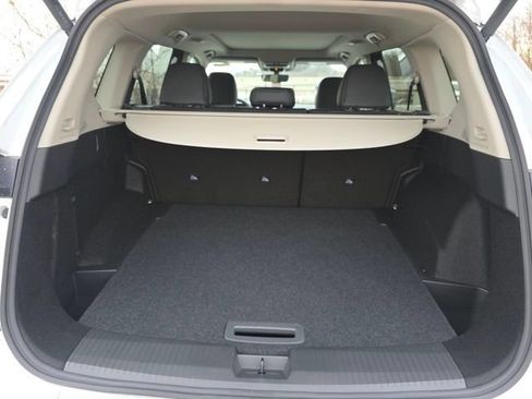 New 2026 Nissan Rogue SV w/ SV Premium Package FWD image 23
