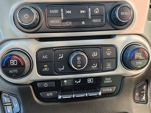 Used 2020 GMC Yukon SLT w/ Open Road Package image 16