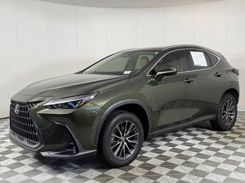 Used 2023 Lexus NX 250 FWD w/ Towing Package (2000 Lbs) image 2