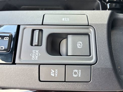 New 2026 Toyota Prius XLE FWD image 37