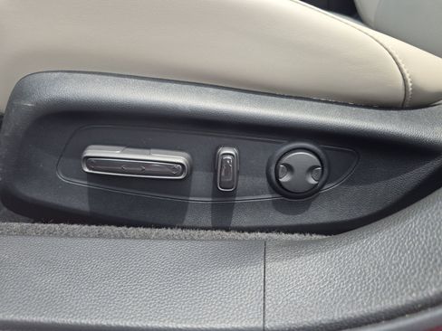 Used 2025 Honda Accord Touring image 15