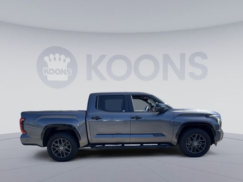 Used 2023 Toyota Tundra Platinum AWD/4WD image 17