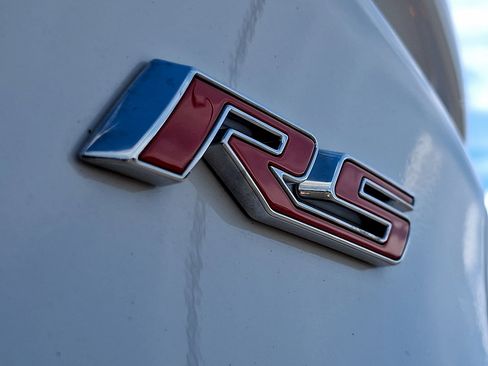 Used 2024 Chevrolet Malibu RS FWD image 23