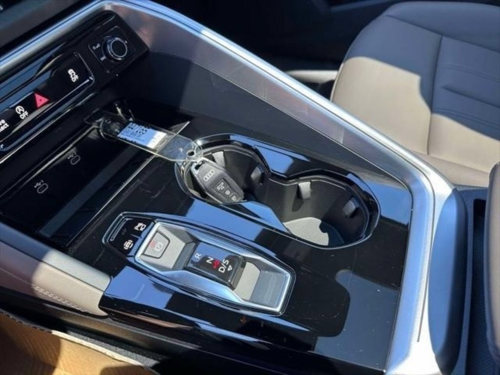 New 2026 Audi Q5 Premium AWD/4WD image 23