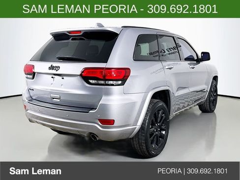 Used 2021 Jeep Grand Cherokee Laredo X image 7