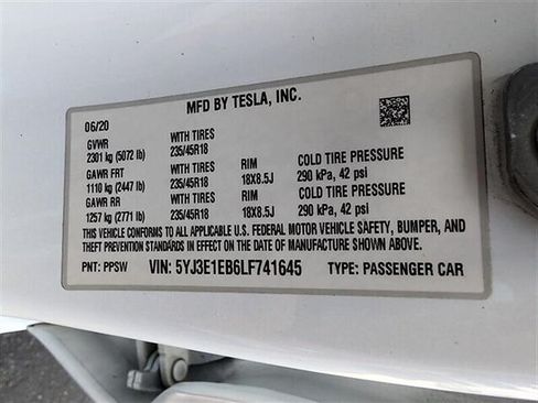 Used 2020 Tesla Model 3 Long Range AWD/4WD image 32