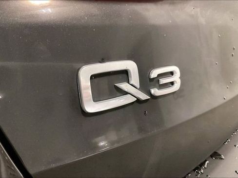 Certified 2023 Audi Q3 2.0T Premium w/ Convenience Package image 8