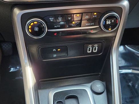 Used 2020 Ford EcoSport SE w/ SE Convenience Package AWD/4WD image 42