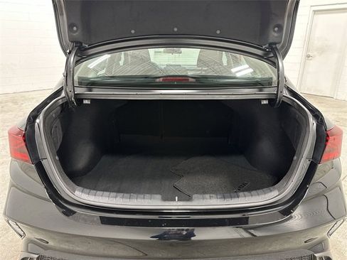 Used 2024 Kia Forte LXS image 23