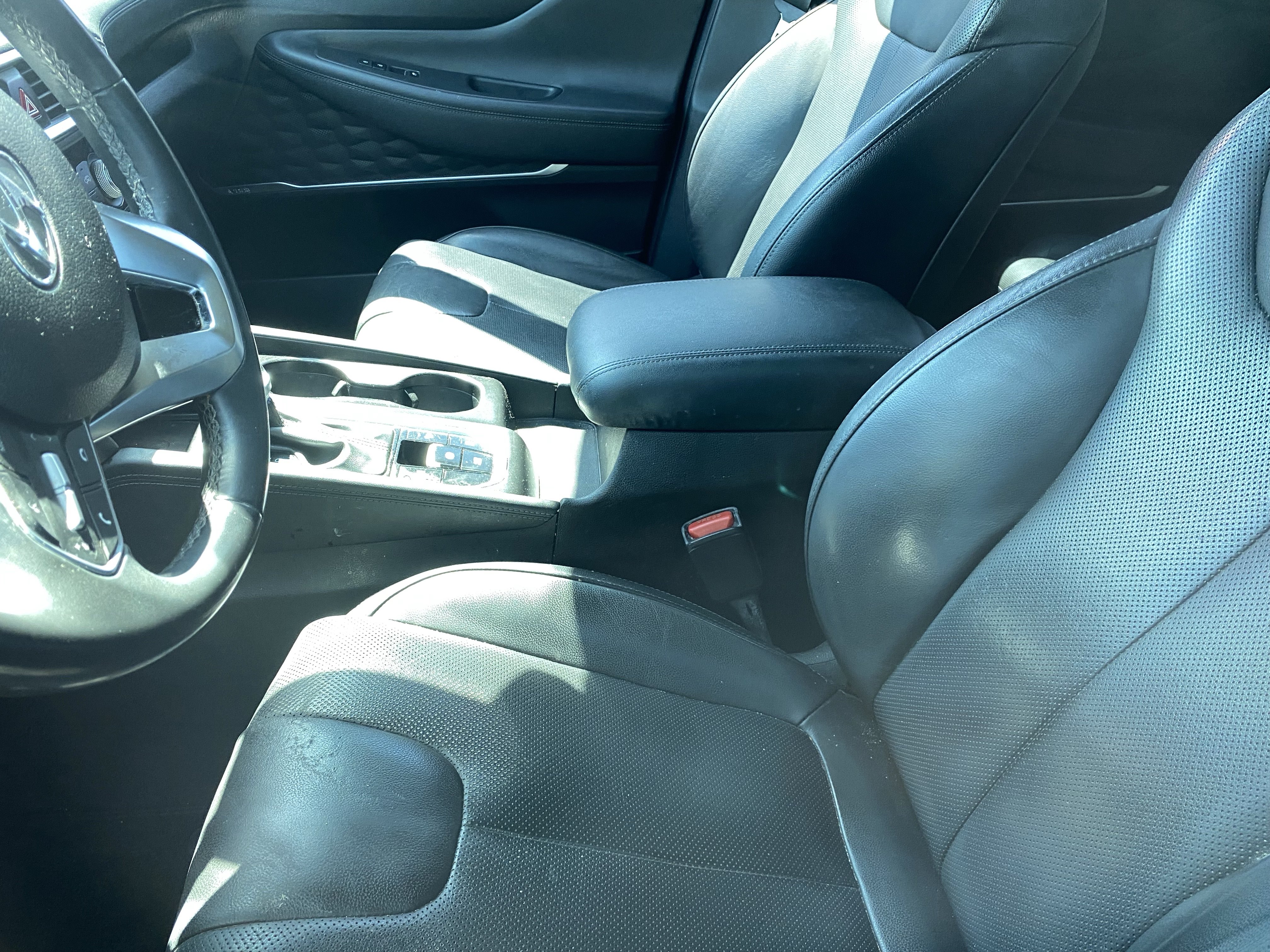 Used 2020 Hyundai Santa Fe SEL FWD image 9