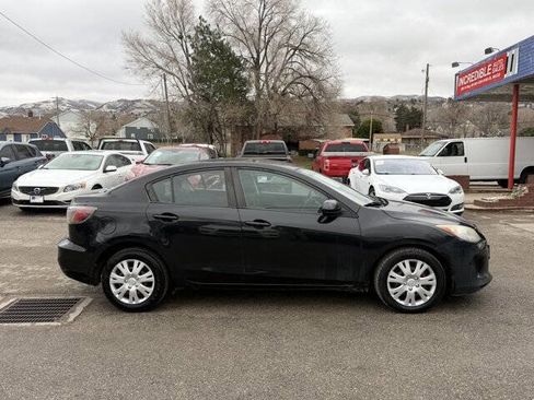 Used 2013 MAZDA MAZDA3 i Sport image 4