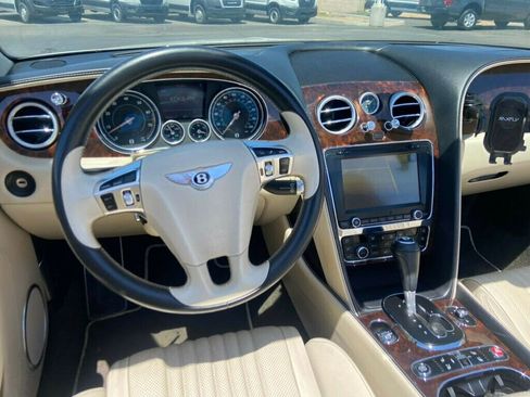 Used 2016 Bentley Continental GT image 19