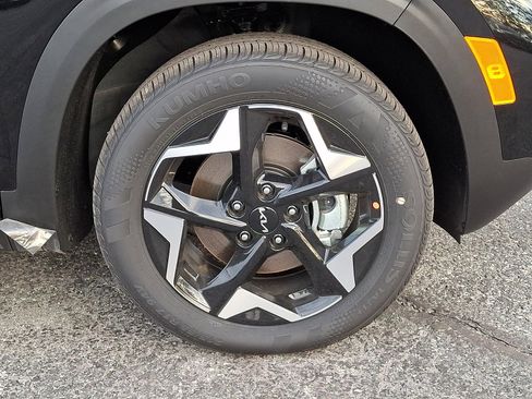 New 2026 Kia Seltos S image 10