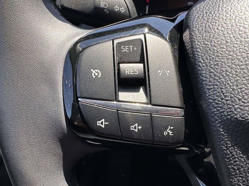 Used 2023 Ford Escape Active AWD/4WD image 17