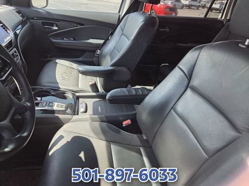 Used 2021 Honda Pilot Touring image 7