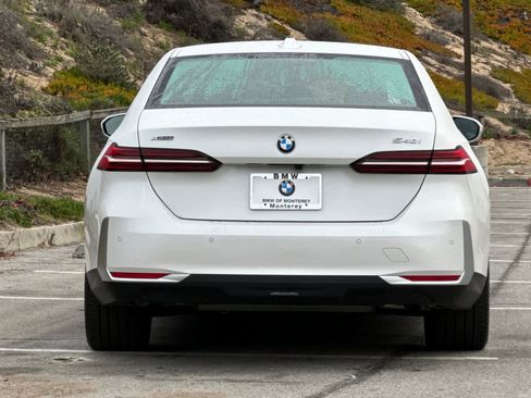 Used 2025 BMW 540i xDrive image 8