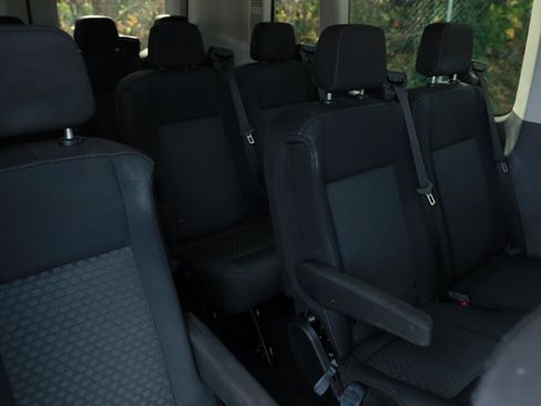 Used 2023 Ford Transit 350 XLT image 20