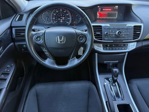 Used 2015 Honda Accord Sport image 10