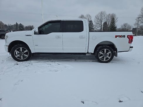 Used 2016 Ford F150 Lariat w/ Equipment Group 502A Luxury image 8