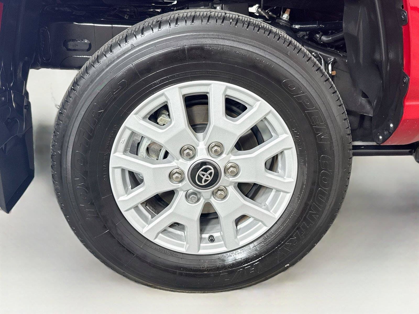 Used 2026 Toyota Tacoma SR5 RWD image 37