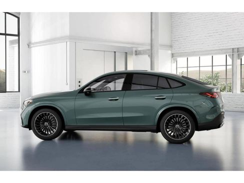 Used 2026 Mercedes-Benz GLC 300 4MATIC image 31