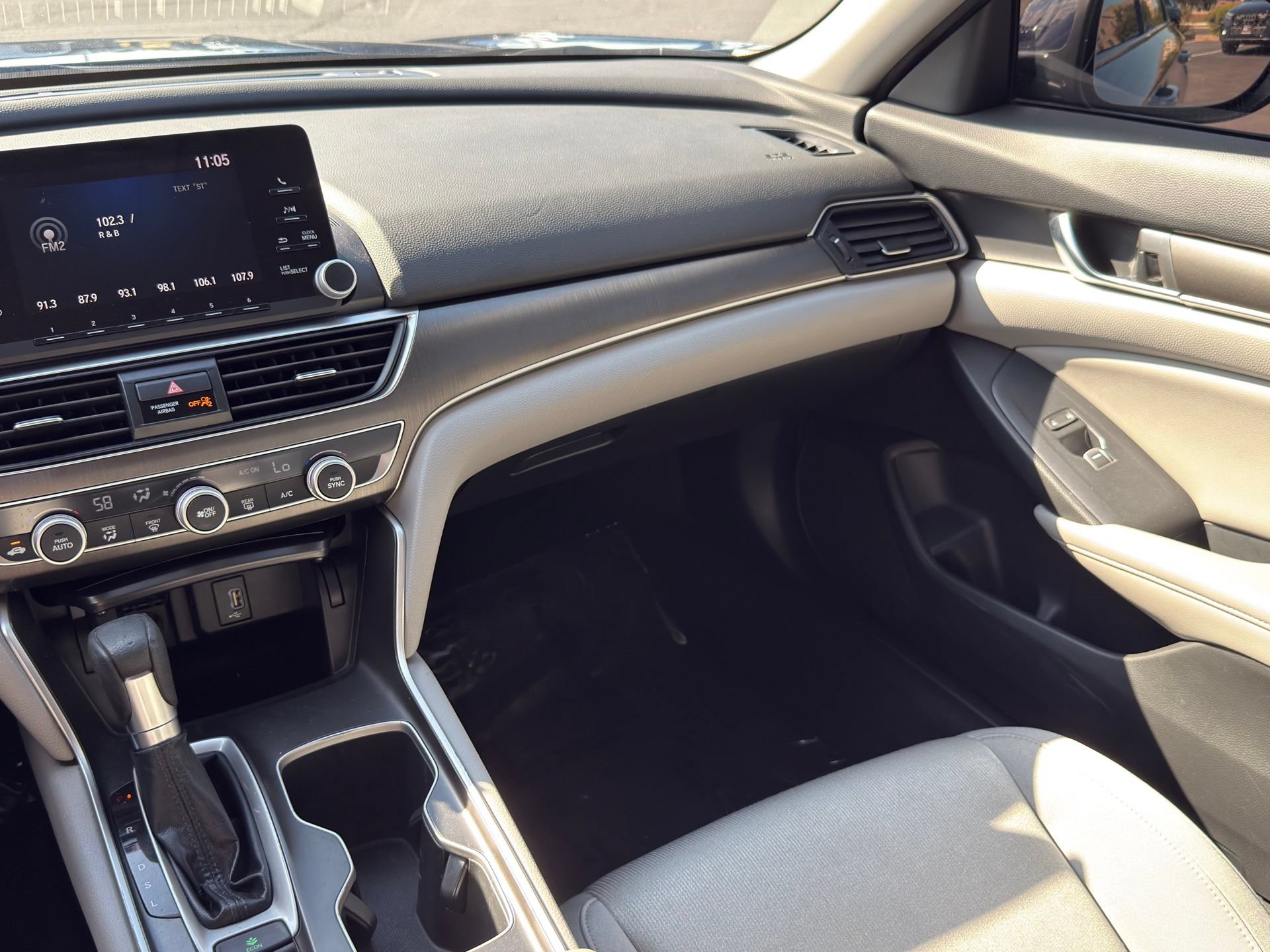 Used 2020 Honda Accord LX image 24