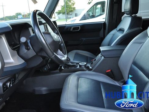 Used 2024 Ford Bronco Outer Banks AWD/4WD image 10