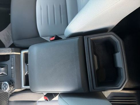 Used 2025 Toyota Tacoma TRD Off-Road image 24