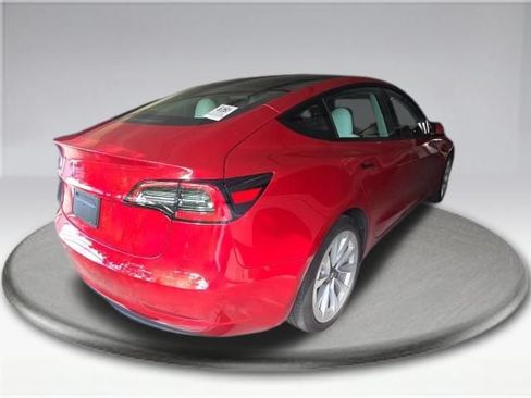 Used 2023 Tesla Model 3 Standard Range RWD image 6